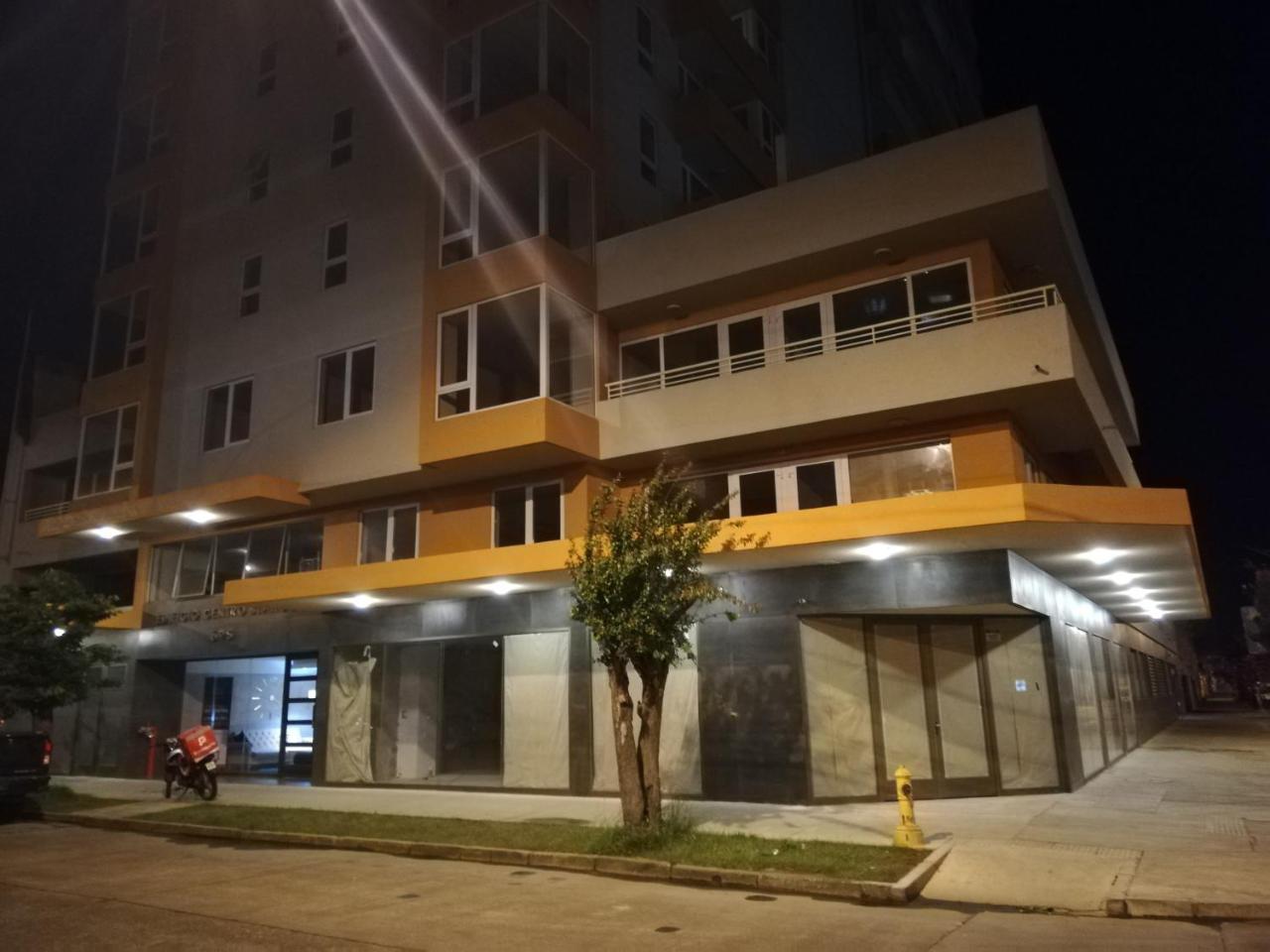 Depto Estudio 1811 Edificio Centro Blanco Con Estacionamiento Temuco Luaran gambar